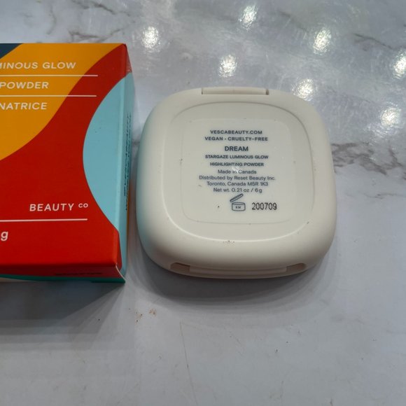 Vesca Stargaze Luminous Glow Highlighting Powder - Picture 7 of 8
